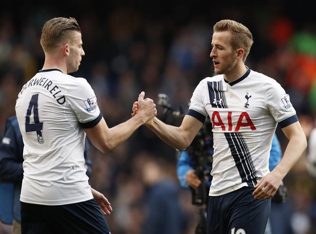 他竞争者介 他竞争者介