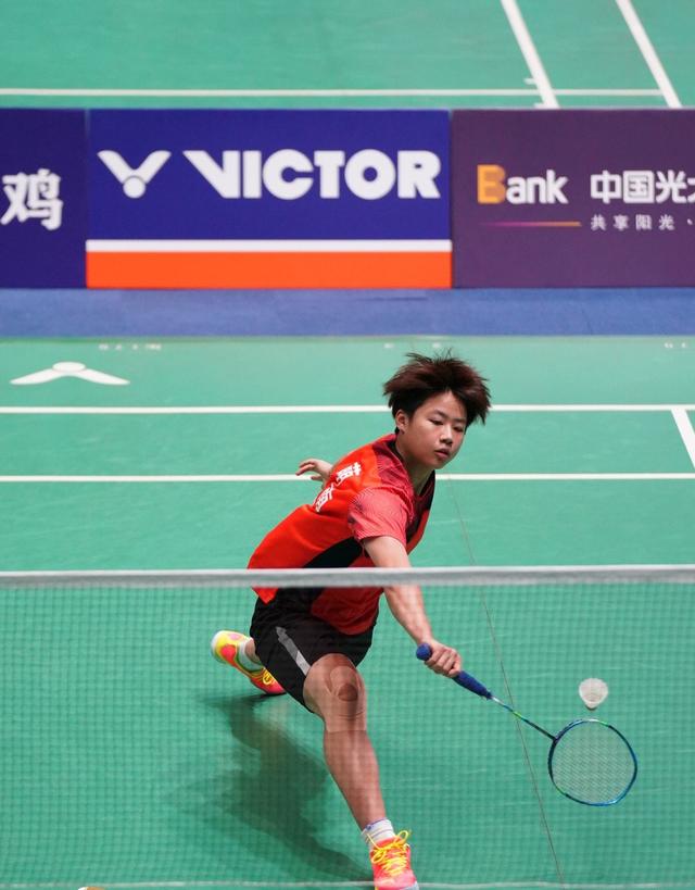 篮球的人指 篮球的人指