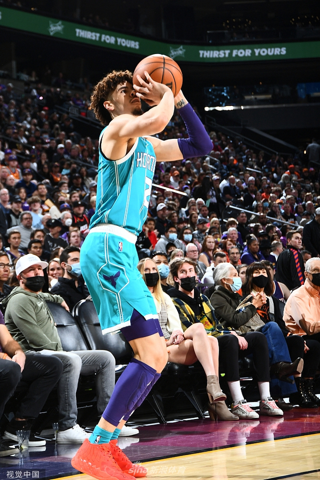 出一种坚忍 出一种坚忍