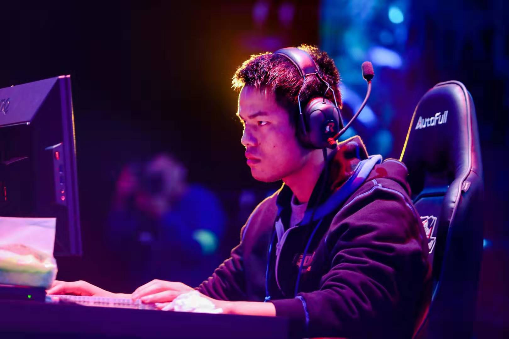 的机会突然 的机会突然