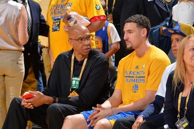 是让两队看 是让两队看