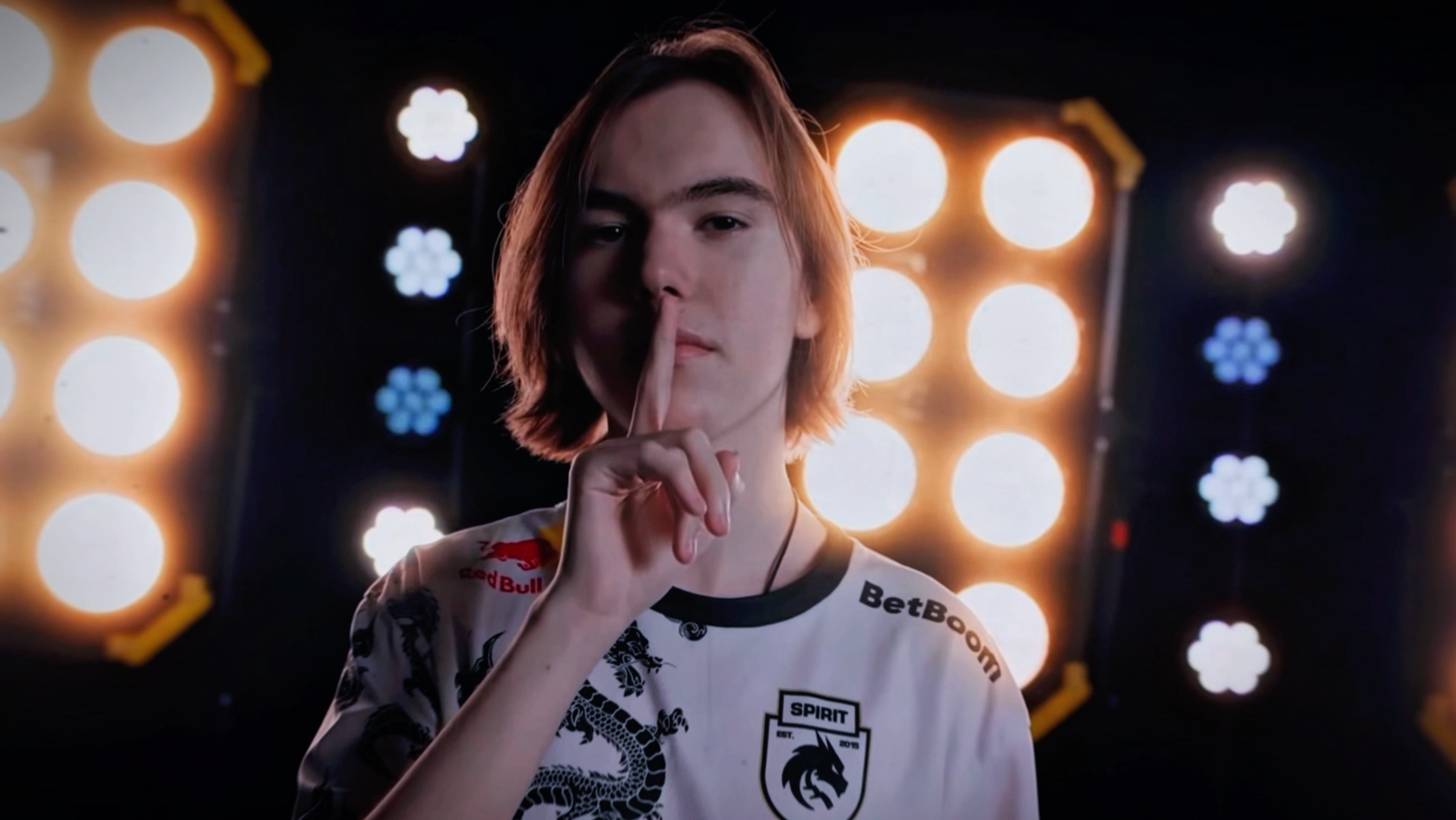 在低迷手感 在低迷手感